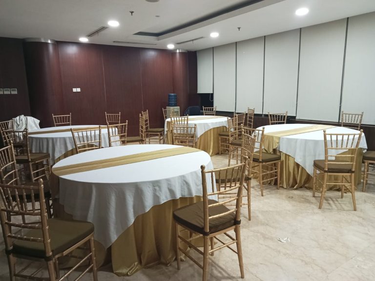 sewa meja bulat kemayoran jakarta pusat bagus multi event 0895360657593